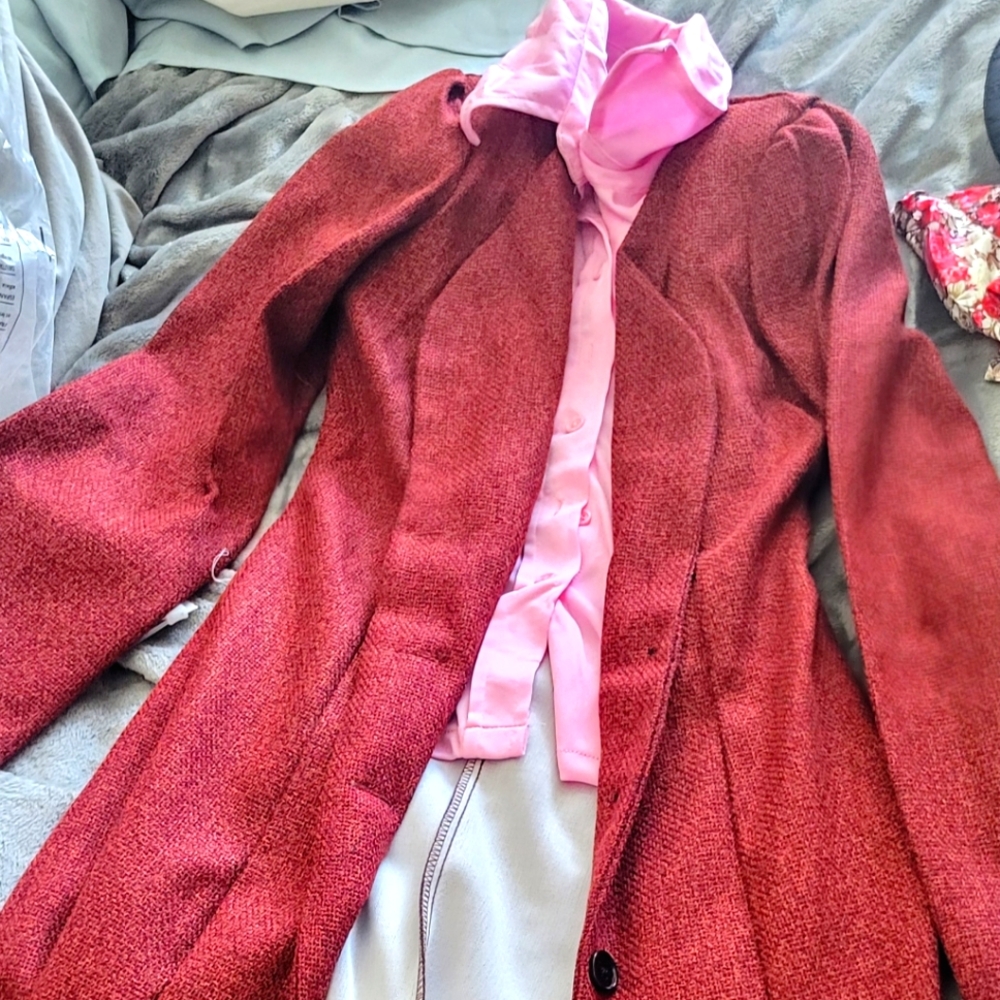 New Halloween costume-overcoat with blouse, lace sleeves and top hat, bows & glo